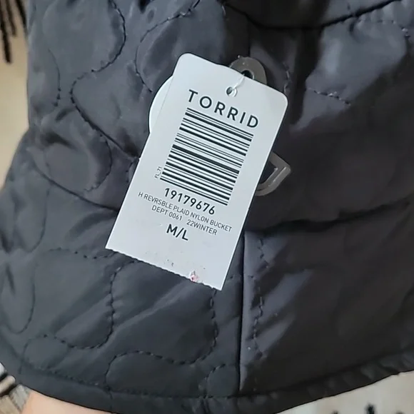 Reversible bucket hat - Picture 5 of 5